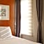 Midtown West Hotel