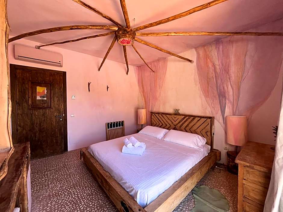 Boutique Hostal La Curandera de Salinas