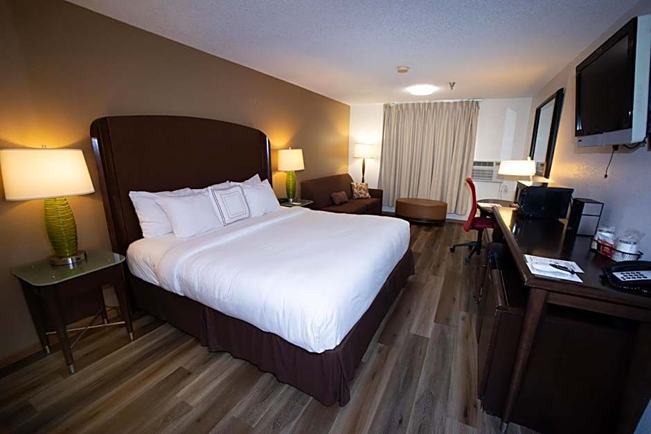 Alliance Hotel & Suites, a Howard Johnson by Wyndham