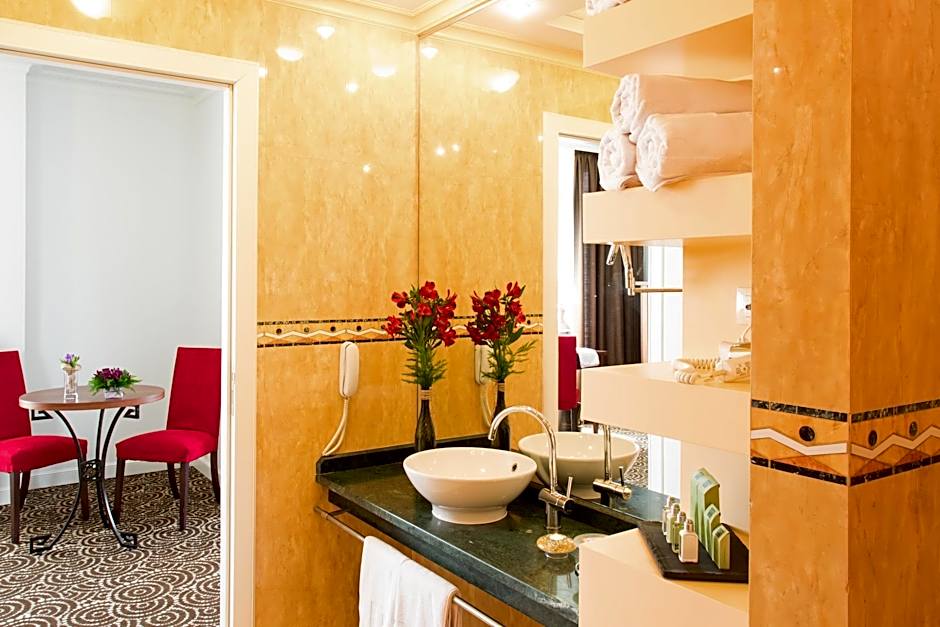 Arena Di Serdica Hotel