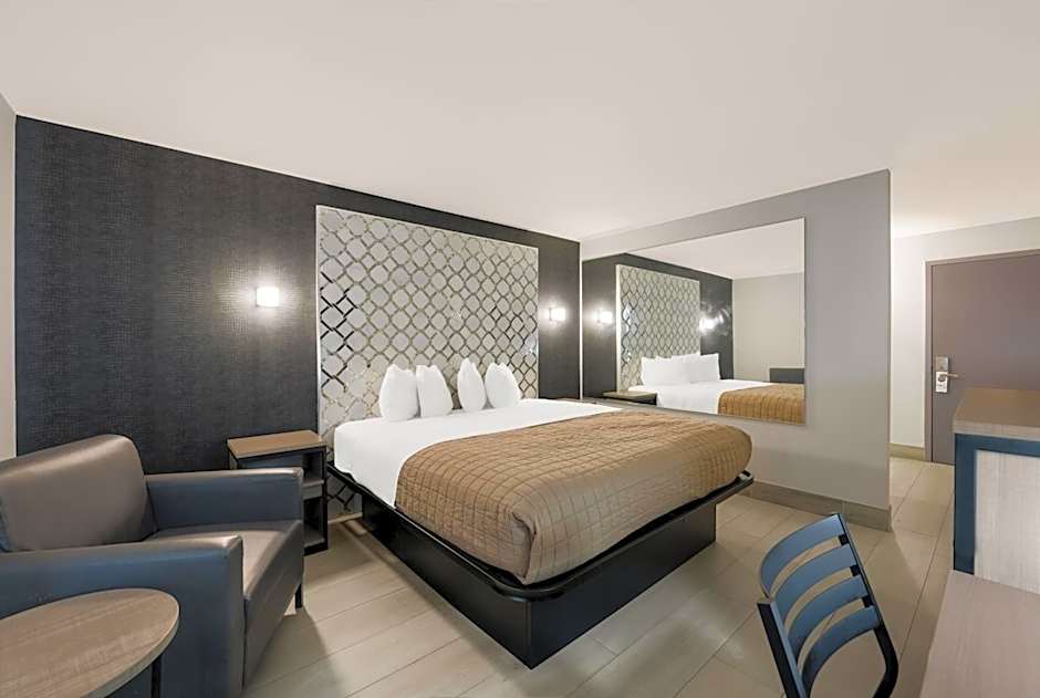 Essence Express Wayne