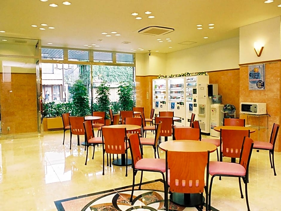 Toyoko Inn Tokyo Akabane-eki Higashi-guchi Ichiban-gai