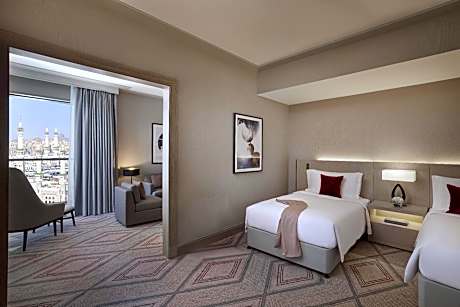 One Bedroom Deluxe Suite Haram View