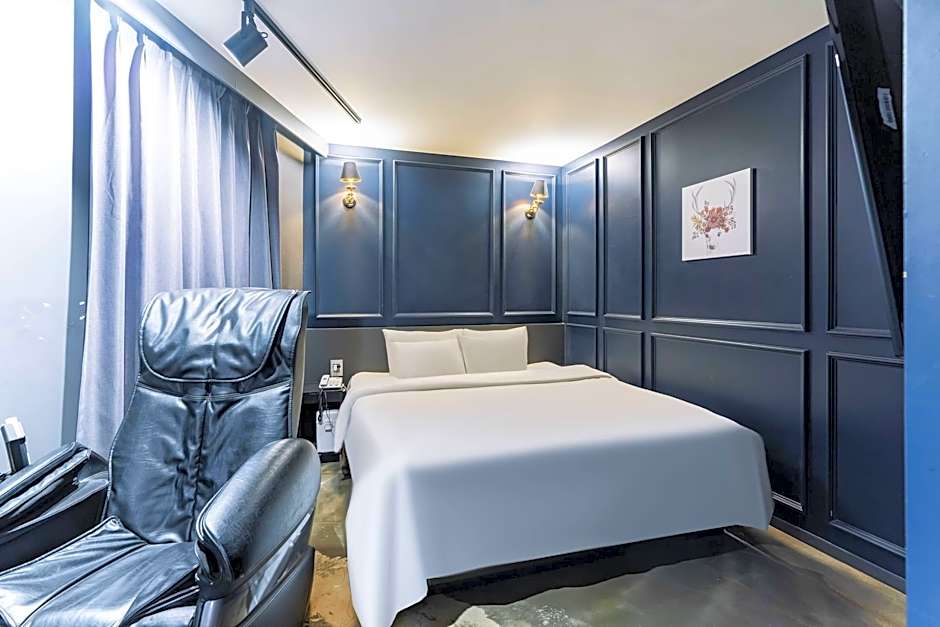 Anyang Premier Hotel XYM