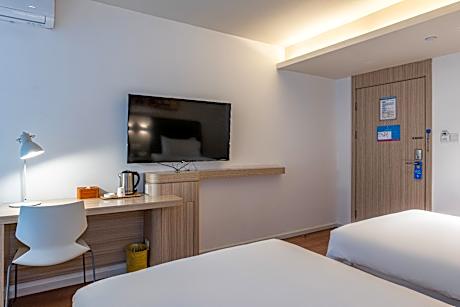 Guest Twin Room