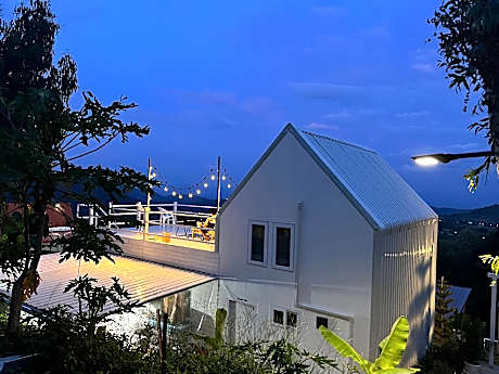 Cassandra Khaokho Resort