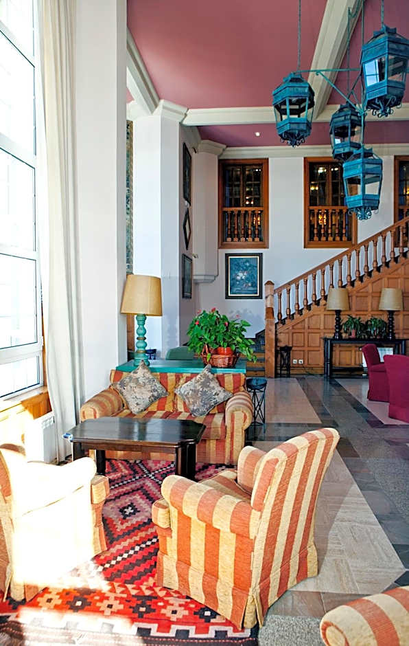 Hotel Apartamentos Trevenque