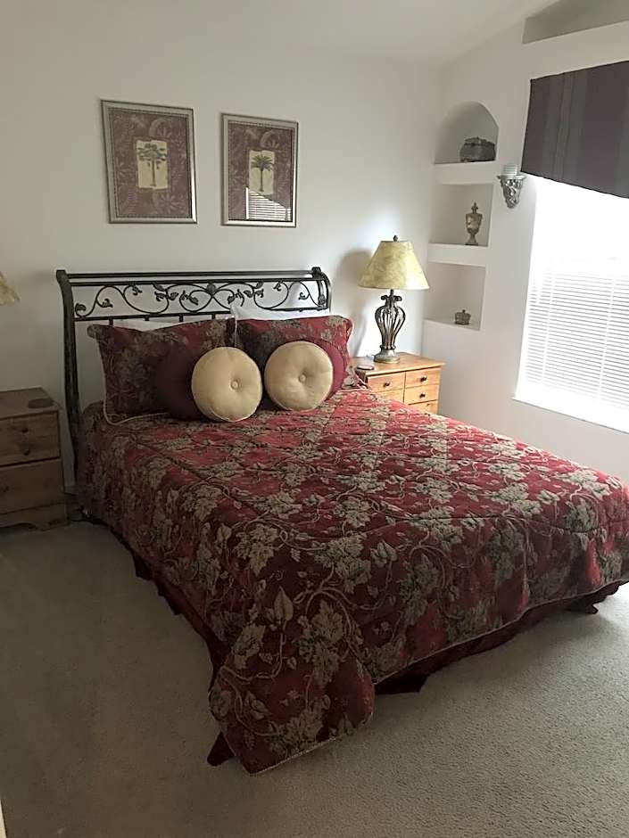 Clermont Area Vacation Homes by Shine FM