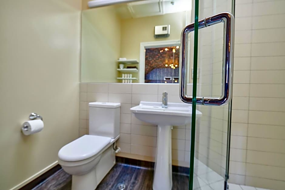 The Dairy Hotel Queenstown, A Naumi Chapter