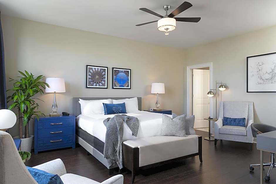 Hotel Saint Louis, Autograph Collection by Marriott