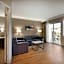 Days Inn by Wyndham Kelowna