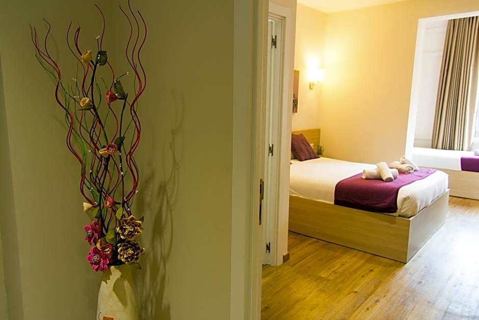 Hostal Barcelona Travel