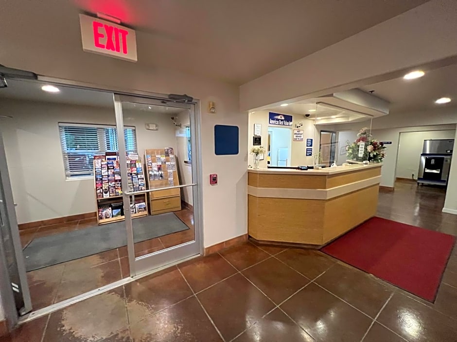 Americas Best Value Inn and Suites Ada