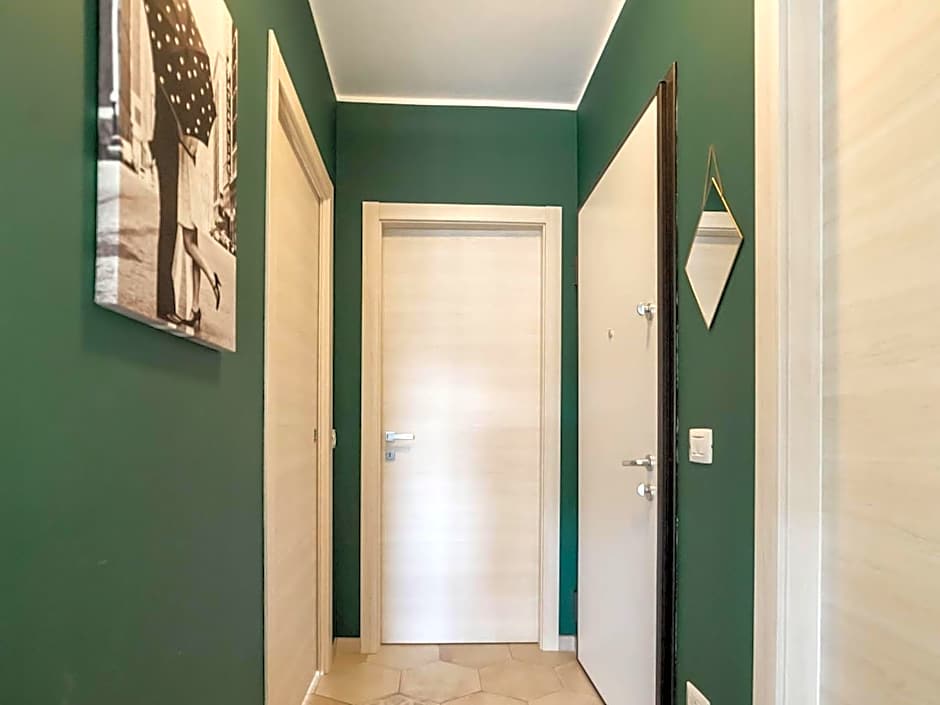 Serenity with swimming pool and parking in Alassio