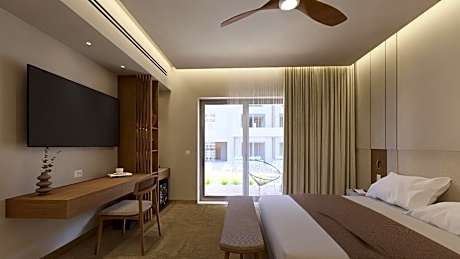 Essential Room with Private Pool