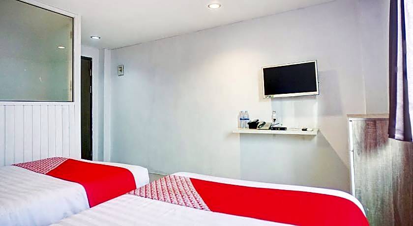 OYO 2574 Z Suites Hotel                                                                     