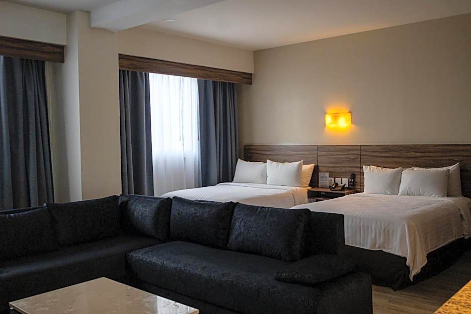 Crown Victoria Hotel
