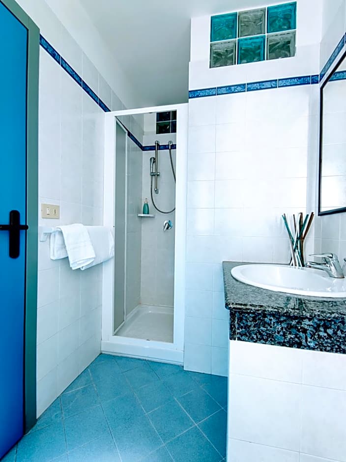 Hotel Adria B&B - Colazione fino alle 12