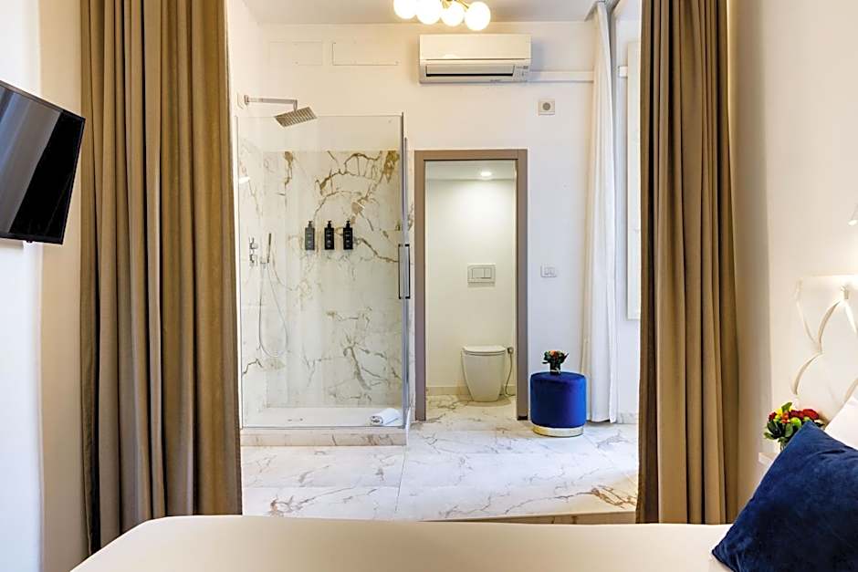 Piazza Farnese Luxury Suites