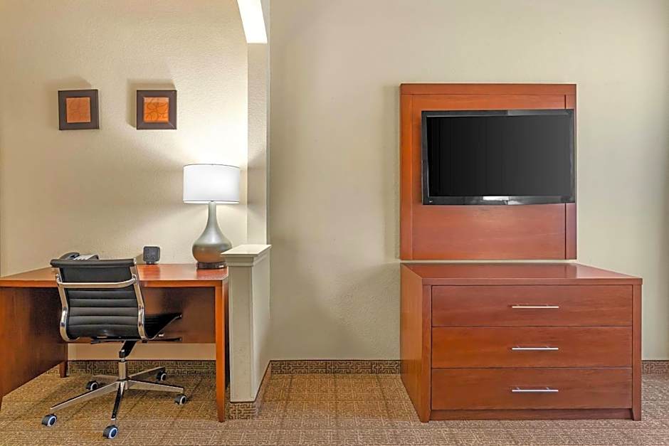Comfort Suites Deer Park Pasadena