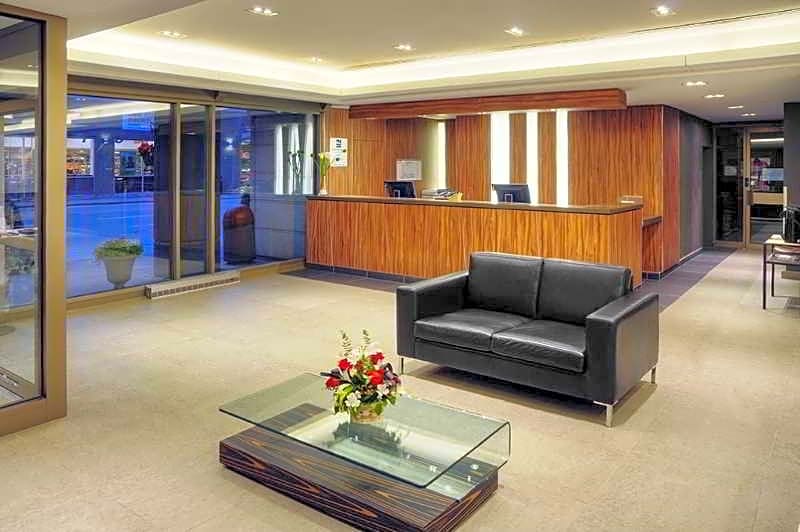 Quality Hotel Montreal Centre-Ville