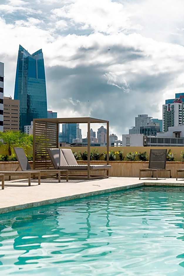 Waymore Hotel Spa & Casino