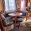 MOLLIES DEN 2 8 Berth 3 Bedrooms The Grange Holiday Park INGOLDMELLS