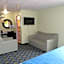 Travelodge by Wyndham Cleveland Lakewood