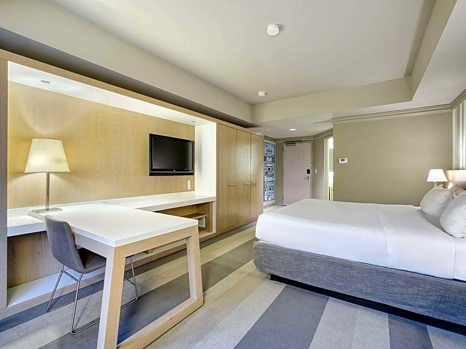 The Royal Sonesta Minneapolis Downtown