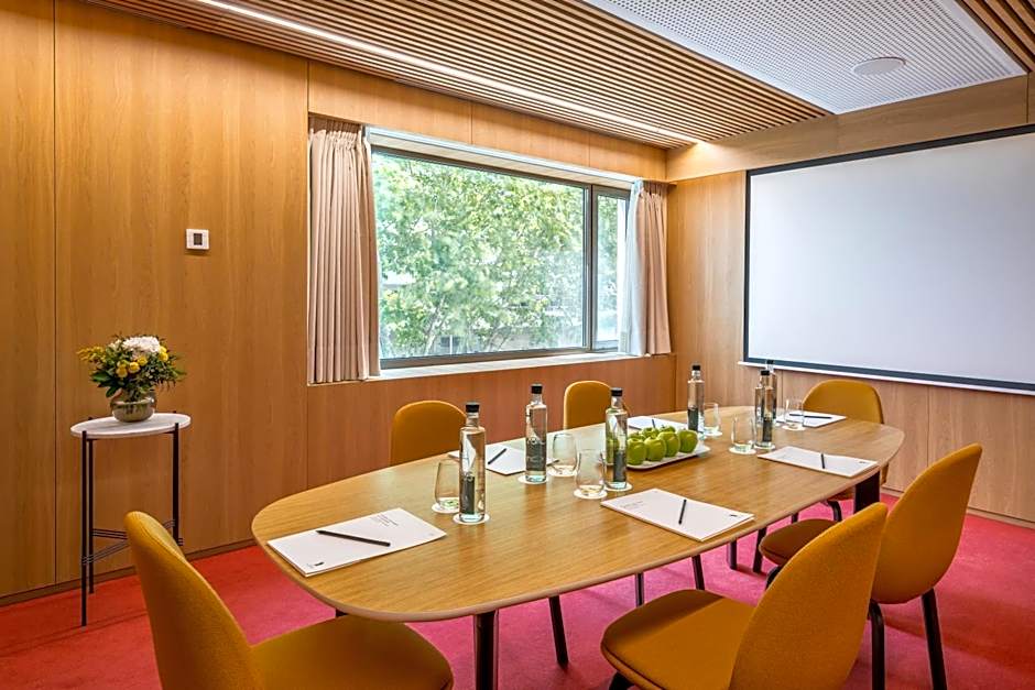 Barcelo Torre de Madrid