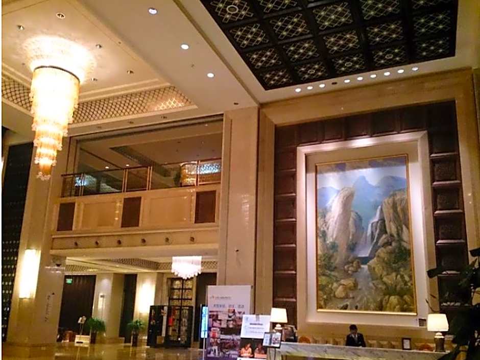 Worldhotel Grand Juna Hotel