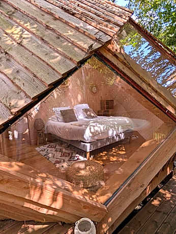 Deluxe Suite with Spa Bath