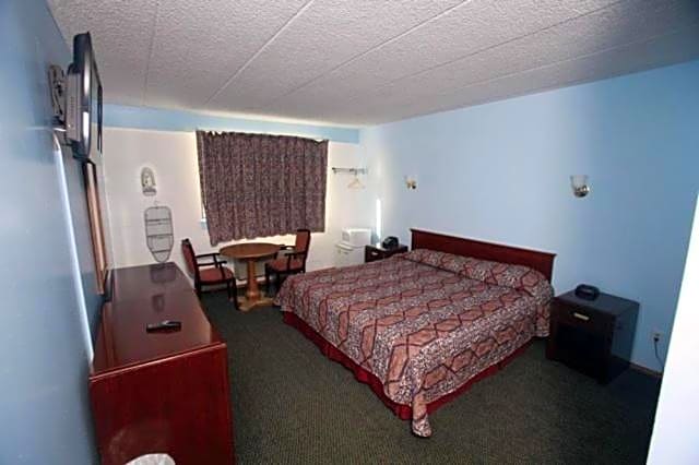 Meadowbrook Motor Lodge