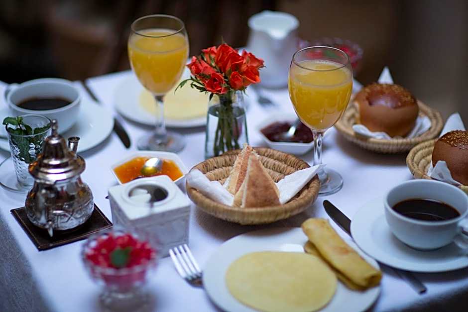 Riad Dar More & SPA