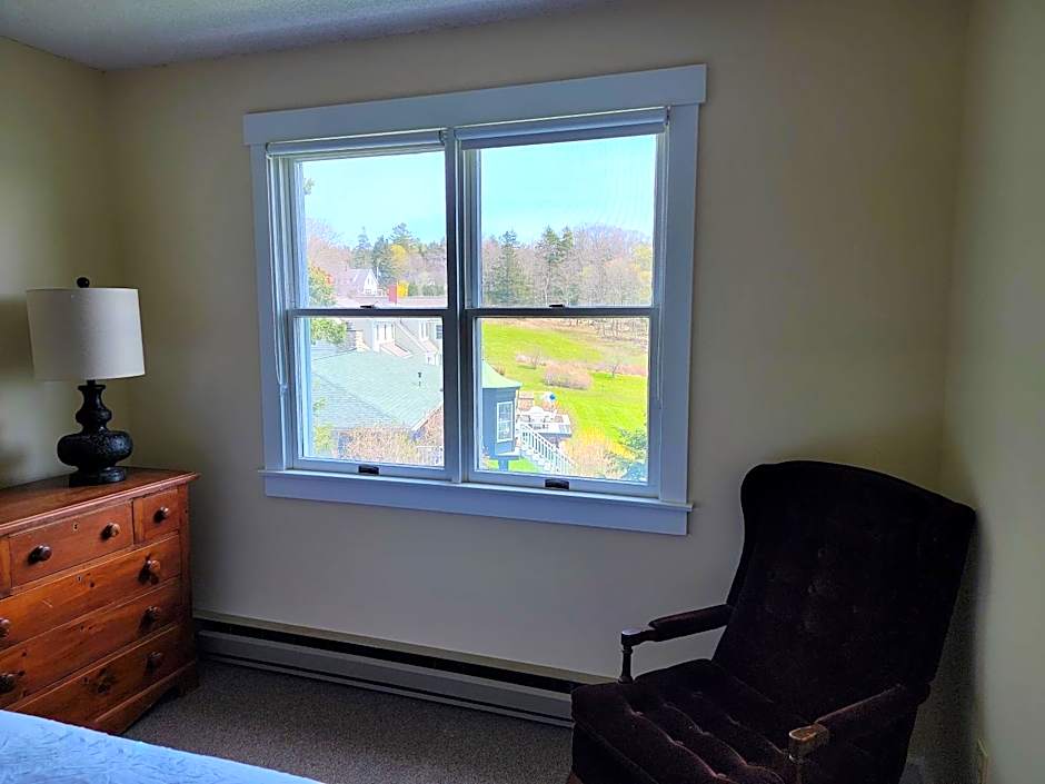 East Wind Inn on the Water