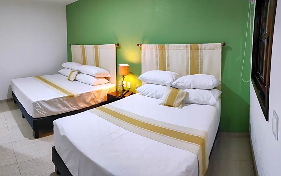 Nueve Agaves Hotel