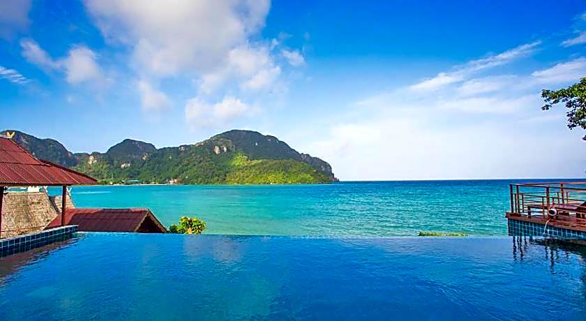 The Cobble Beach Hotel