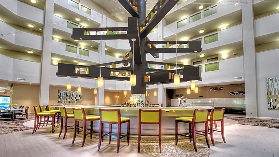 Holiday Inn & Suites Tupelo North By IHG