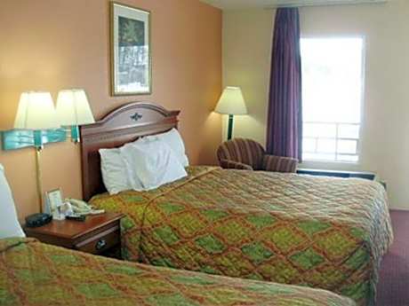 Queen Room with Two Queen Beds - Non-Smoking