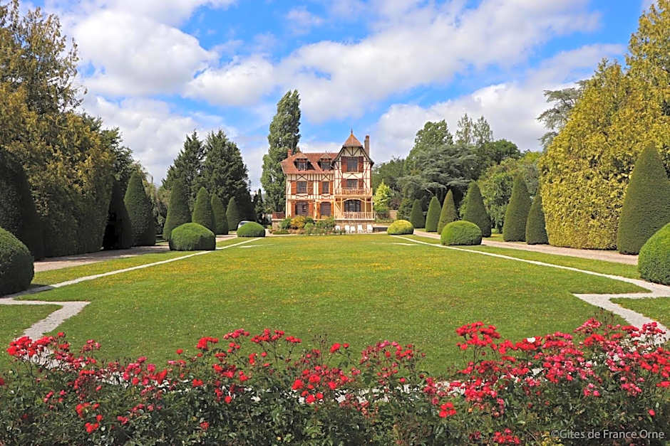 Photo 1 of 50 of Domaine des Thomins