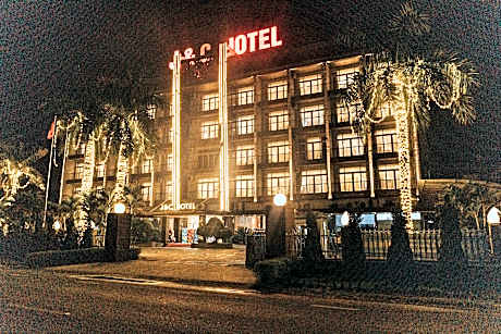 J&C HOTEL