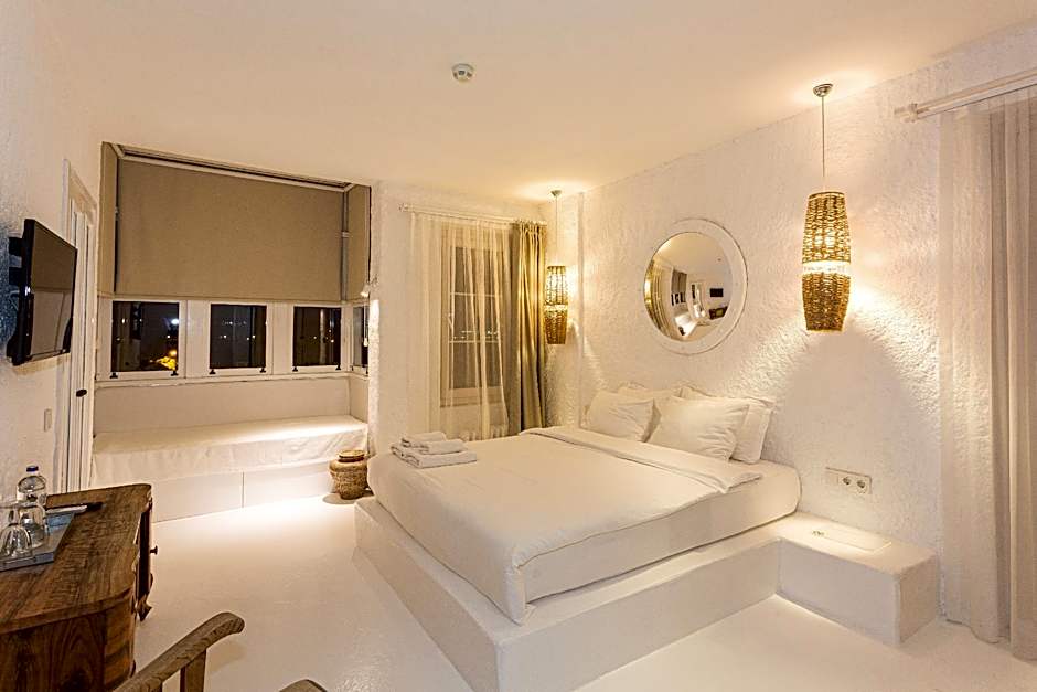 Peremere Alaçati Otel