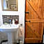 Picket Post House Accommodation
