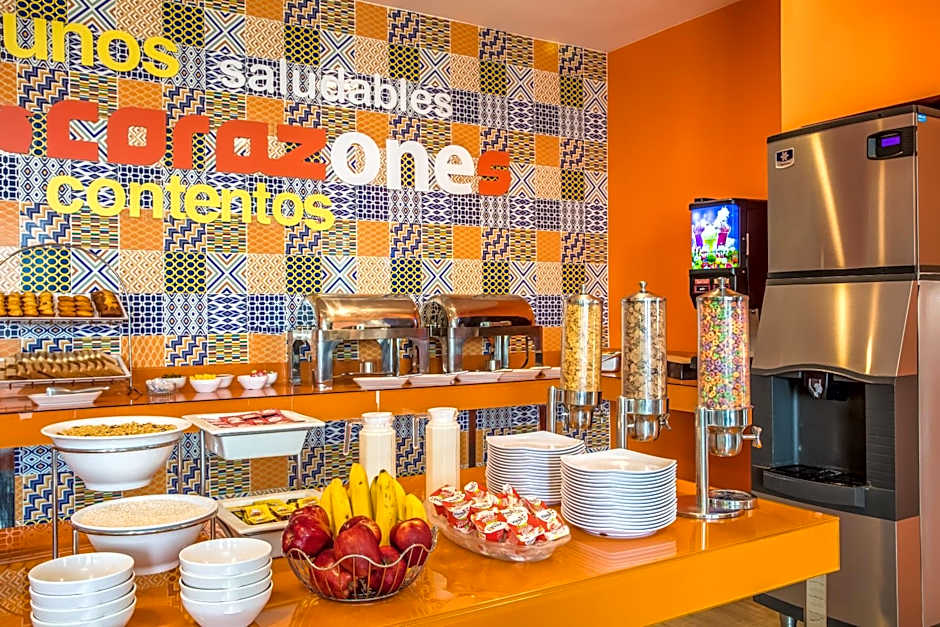 One Monterrey Aeropuerto