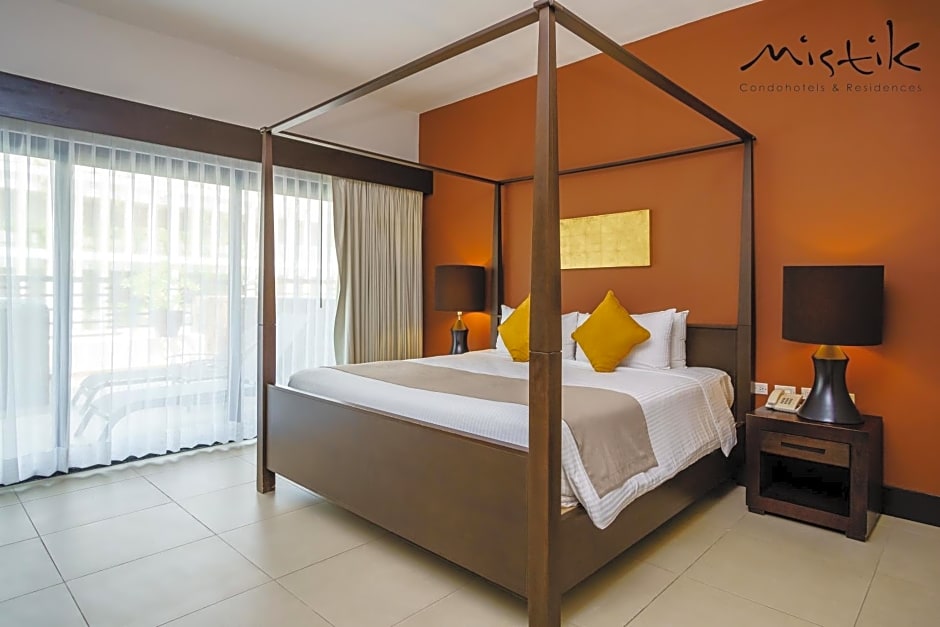 Aldea Thai Luxury by Mistik