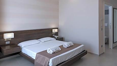 Superior Family Room