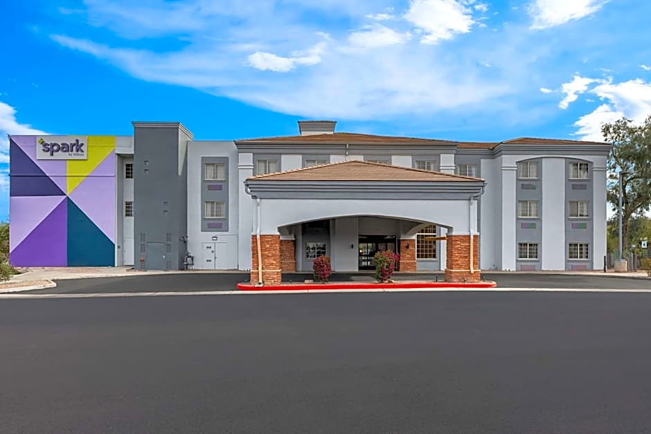 Spark by Hilton Glendale Peoria Phoenix North