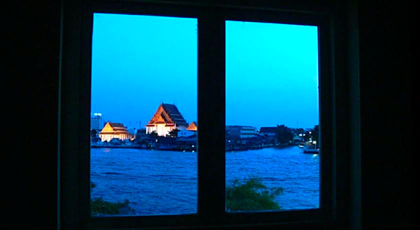 Aurum The River Place