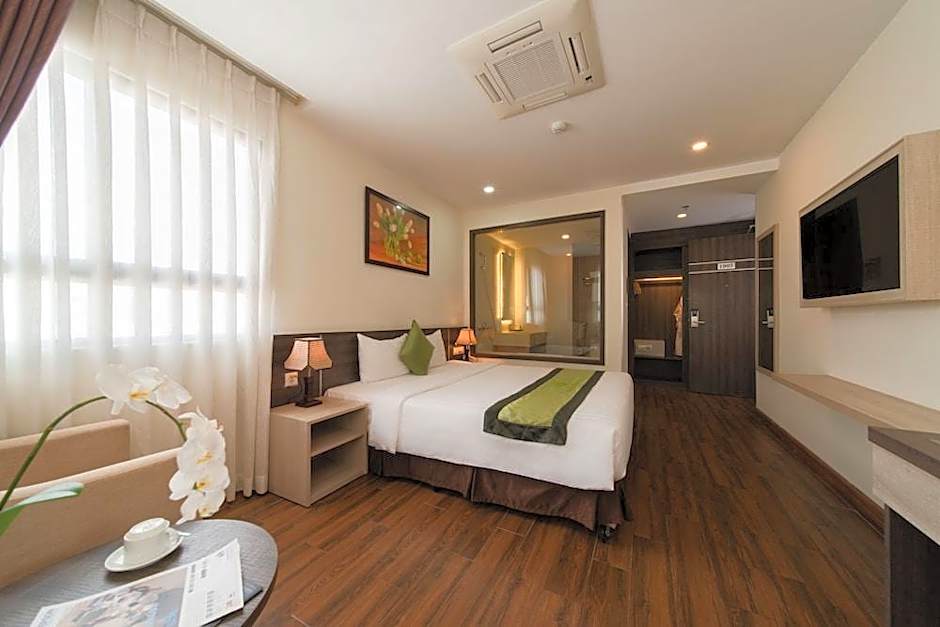 Green Lighthouse Hotel