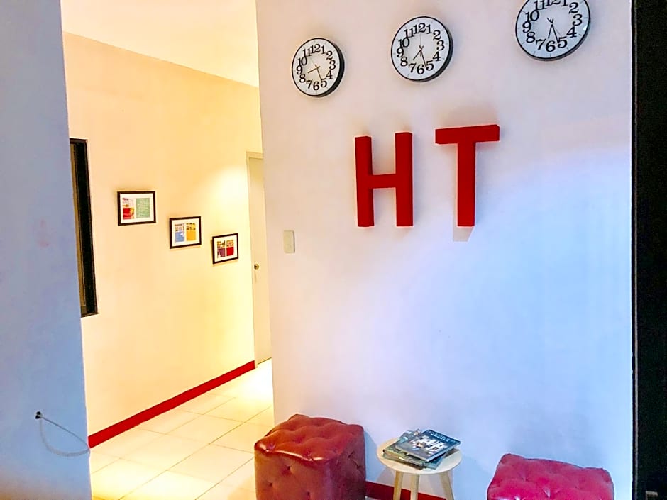 Hometown Hotel Bacolod